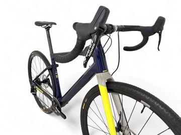 Used BMC URS TWO 2023 2023 Road & Gravel, Blue — image 8 of 10