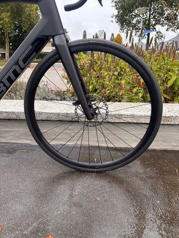 Used BMC Roadmachine 01 AMP THREE 2024 2024 Road & Gravel, Nero — image 7 of 7