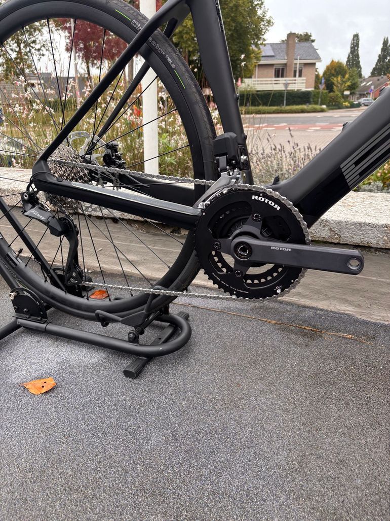 Used BMC Roadmachine 01 AMP THREE 2024 2024 Road & Gravel, Nero — image 4 of 7
