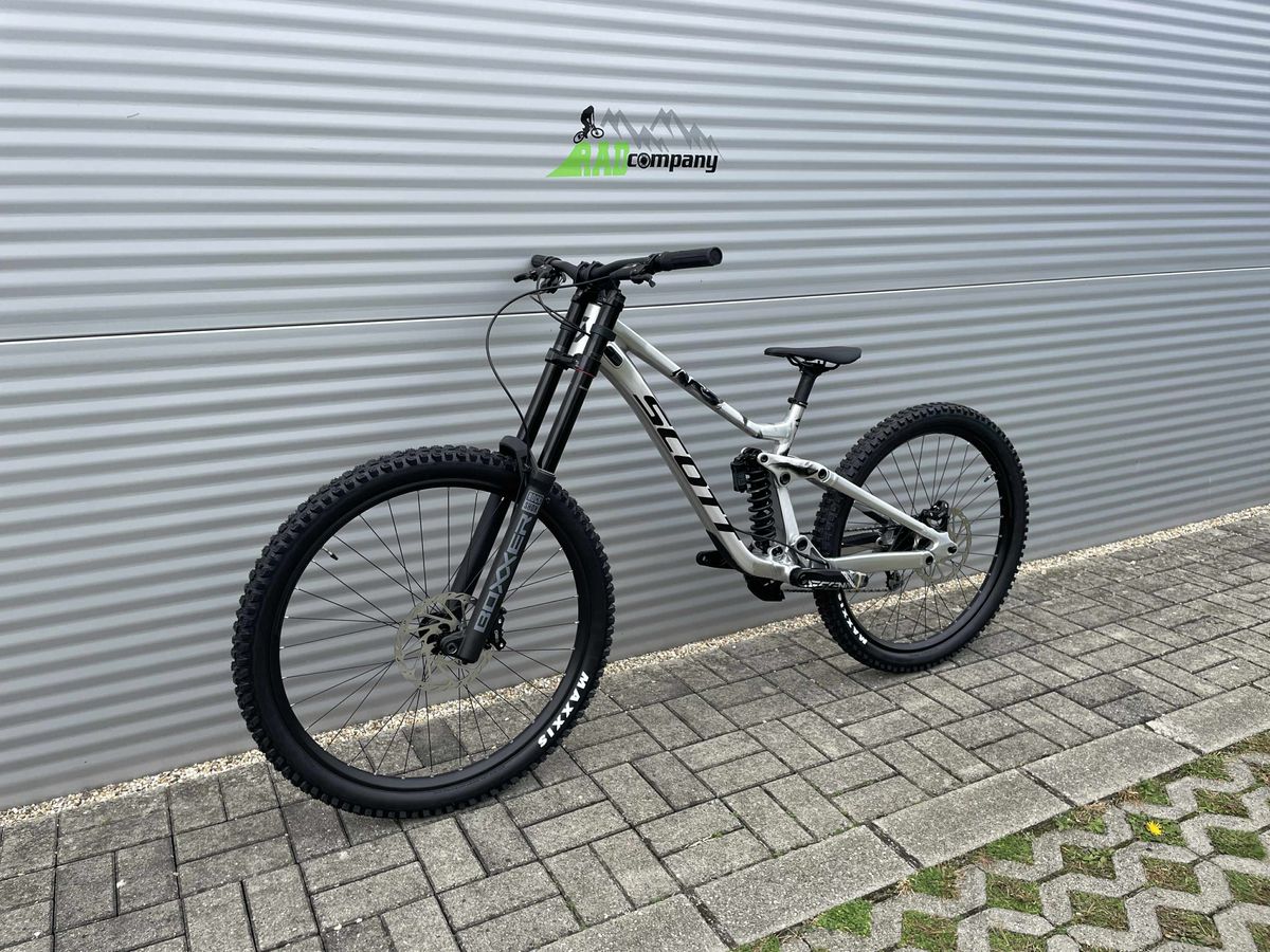 Used Scott Gambler SRAM GX DH – € 3.500 | buycycle