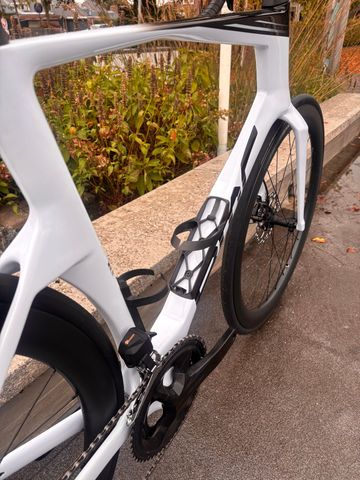 Brugt BMC Teammachine Shimano 105 Di2 2026 Road & Gravel — billede 2 af 6