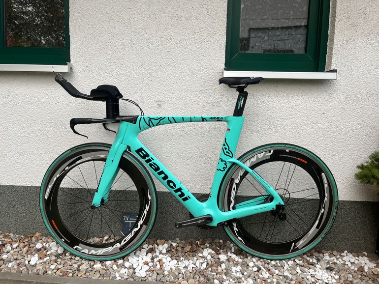 Bianchi Aquila 2017