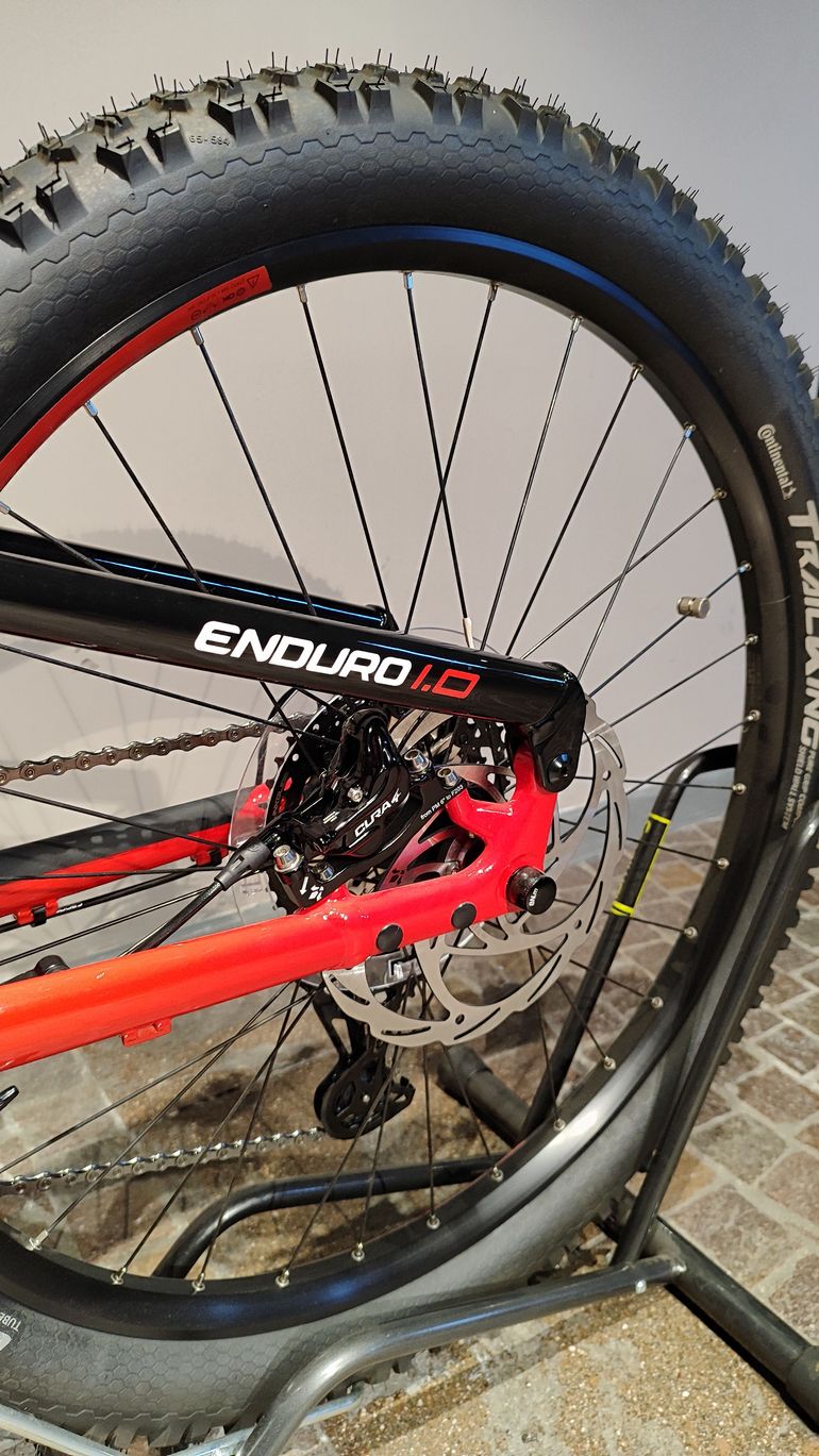 GASGAS G ENDURO 1.0 2023 2023 Mountainbike usato, Rosso — immagine 4 di 8
