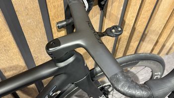 Used Specialized S-Works Tarmac SL8 Shimano Dura-Ace Di2 12v 2024 2024 Road & Gravel — image 11 of 16