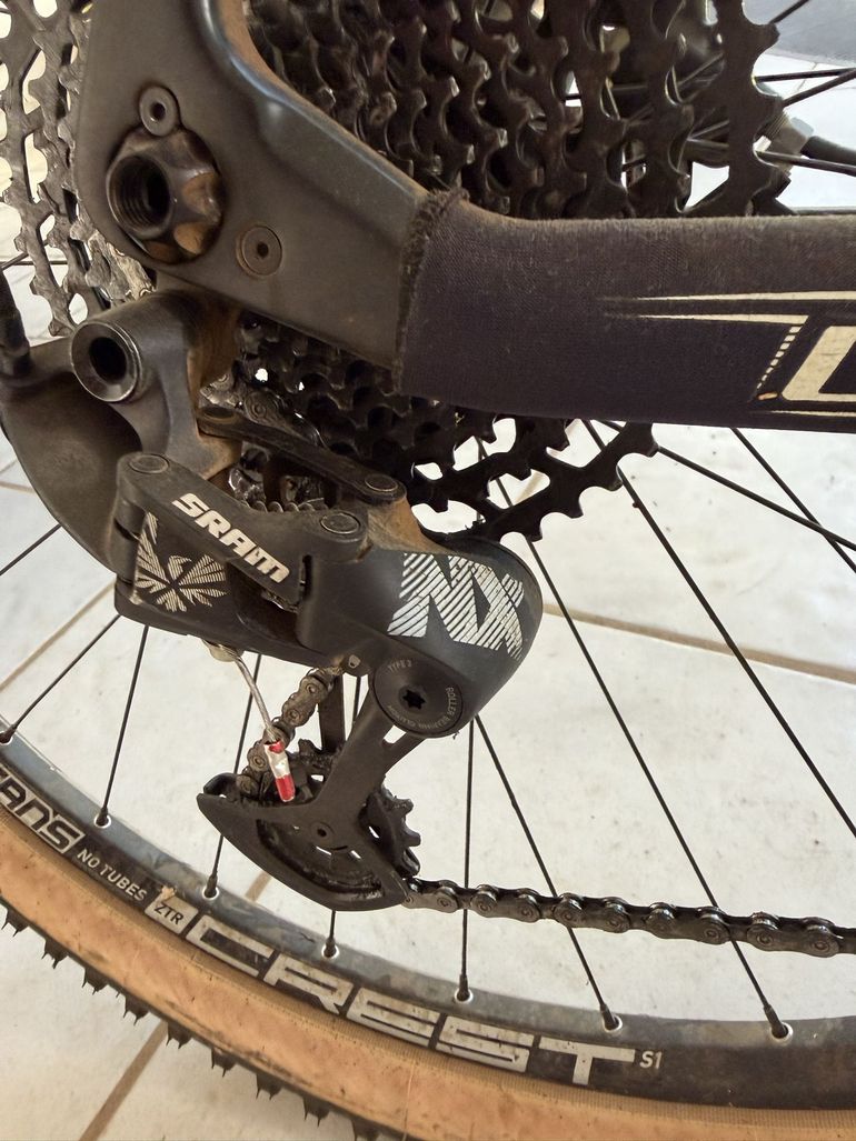 Olympia Iron 2021 Mountainbike usato, Rosso — immagine 11 di 14