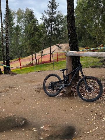 Used Propain Tyee Al 6.1 2024 Mountainbike, Black — image 3 of 3