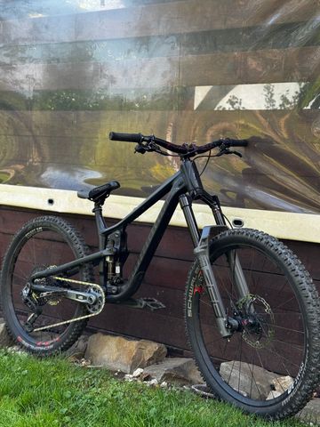 Used Propain Tyee Al 6.1 2024 Mountainbike, Black — image 1 of 3