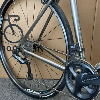 Used Van Nicholas 54cm Van Nicholas Titanium Road Bike, Shimano Ultegra Di2 11-speed 2021 Road & Gravel, Light Gray — image 2 of 7