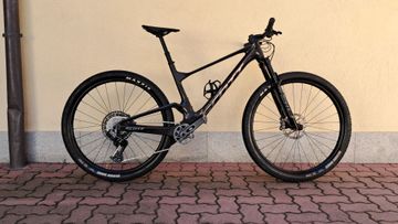 Brugt Scott Spark Rc Team Issue 2025 2025 Mountainbike — billede 1 af 7