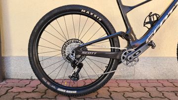 Brugt Scott Spark Rc Team Issue 2025 2025 Mountainbike — billede 3 af 7