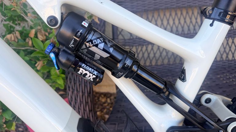 Used Specialized Stumpjumper SRAM X01 Eagle AXS 2023 Mountainbike, White, 29 — image 6 of 10