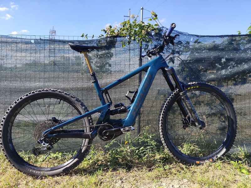 Santa Cruz Bullit SRAM X01 Eagle 2023 Mountainbike d'occasion — image 1 sur 3