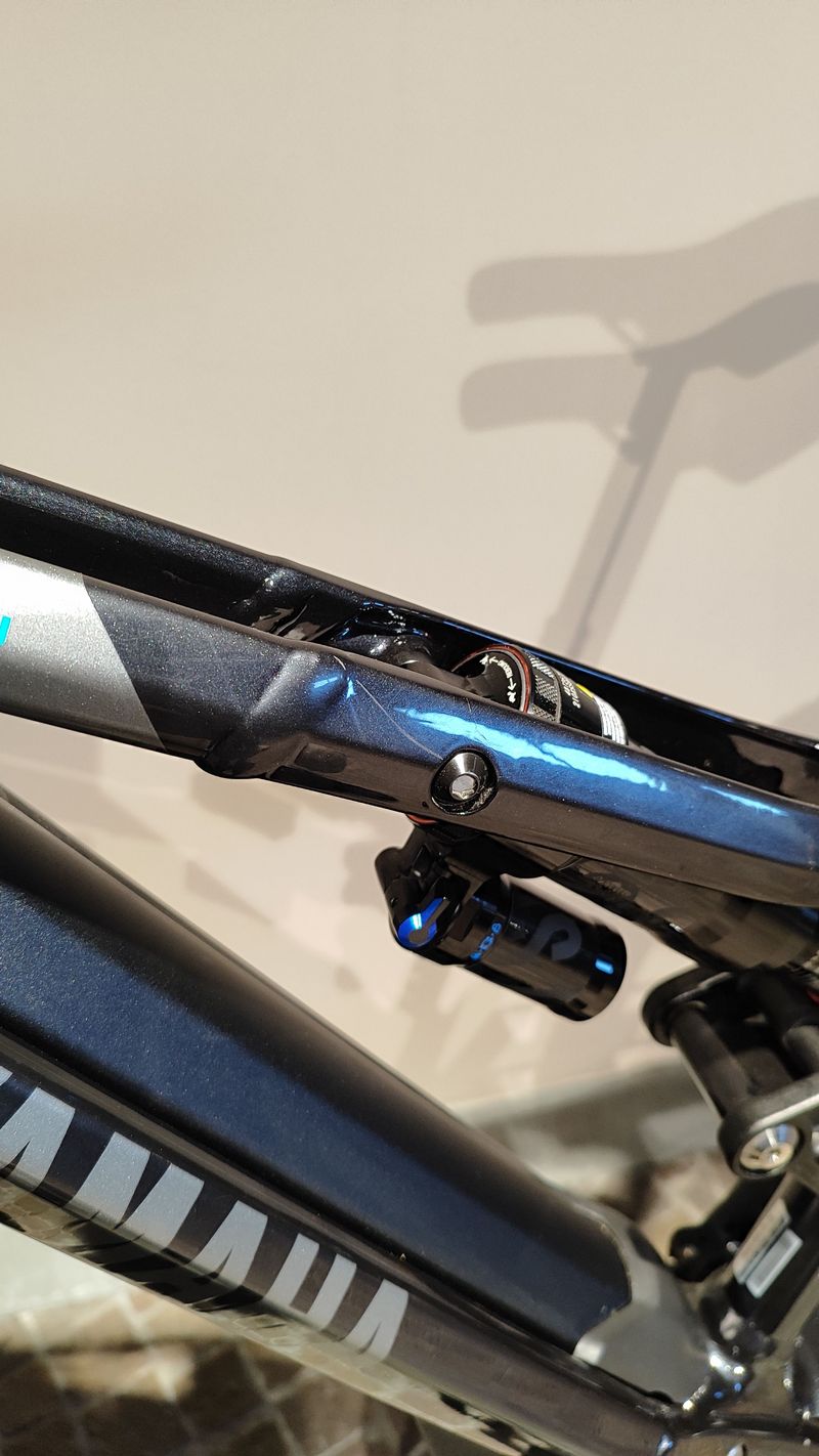 Used Yamaha YDX-Moro 2022 2022 Mountainbike, Blue, 27.5 — image 4 of 10