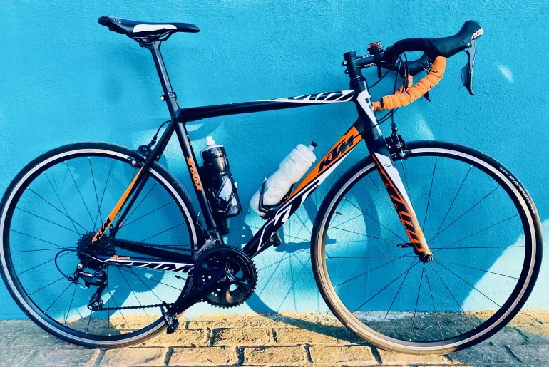 Used KTM STRADA 2000 22s 105 CD 2017 Road & Gravel, Black — image 1 of 10