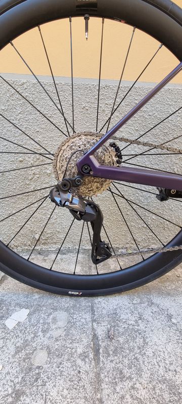 Used BMC Roadmachine 01 THREE 2023 2023 Road & Gravel, Purple — image 4 of 10