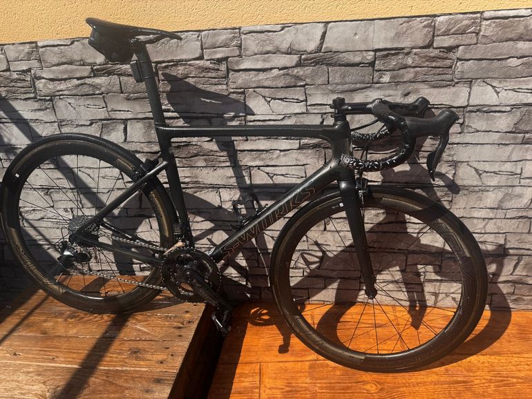 Used Specialized Women's S-Works Tarmac 2018 2018 Road & Gravel — image 1 of 7