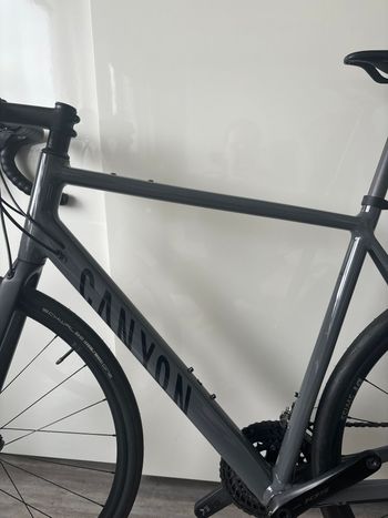 Used Canyon Endurace 7 RAW 2024 2024 Road & Gravel, Light Gray — image 10 of 13