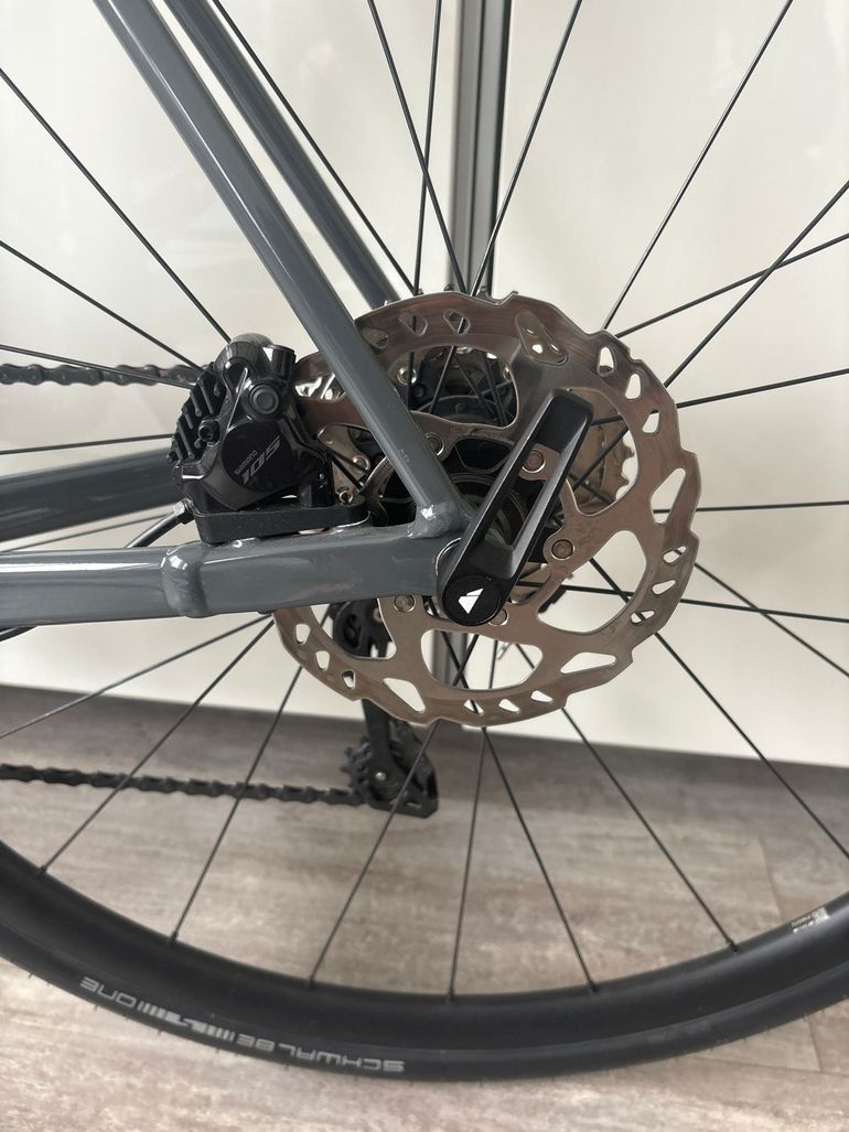 Used Canyon Endurace 7 RAW 2024 2024 Road & Gravel, Light Gray — image 7 of 13