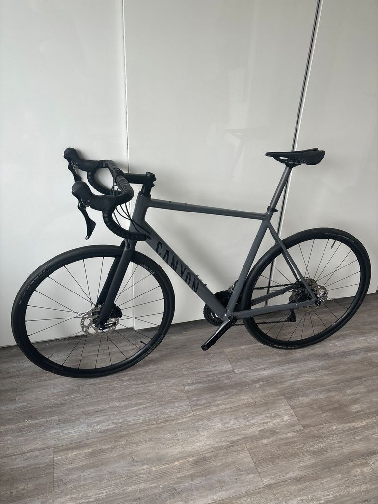 Used Canyon Endurace 7 RAW 2024 2024 Road & Gravel, Light Gray — image 2 of 13
