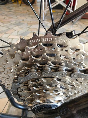 Used Giant Revolt 2 2022 2022 Road & Gravel, Black — image 10 of 13