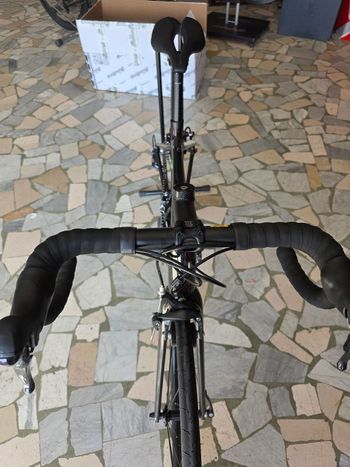 Used Giant Revolt 2 2022 2022 Road & Gravel, Black — image 13 of 13
