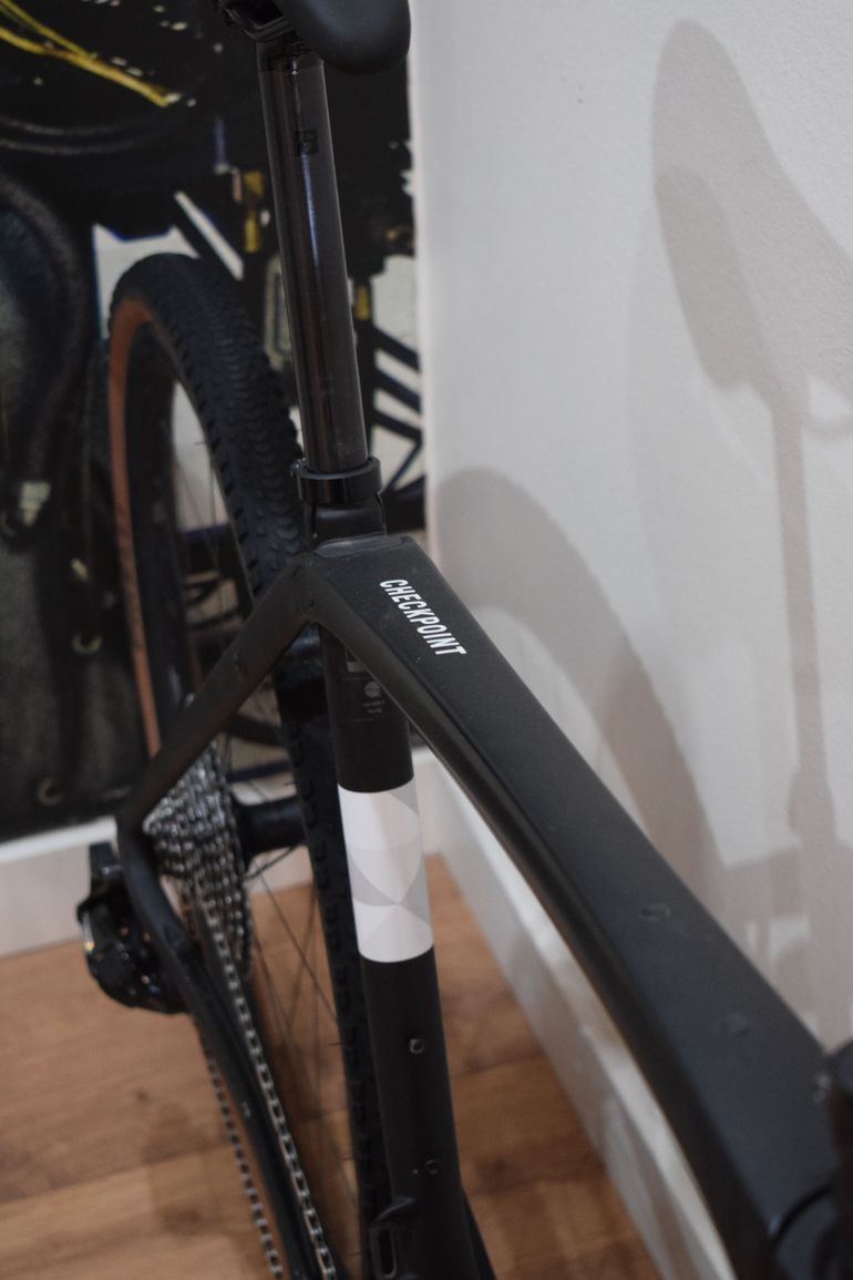 Used Trek Checkpoint SL 7 AXS 2024 2024 Road & Gravel, Black — image 4 of 5