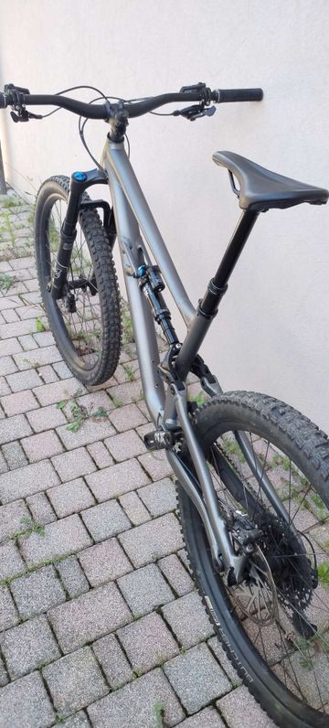 Used Specialized Status 160 2022 2022 Mountainbike, Light Gray, 29 — image 6 of 6