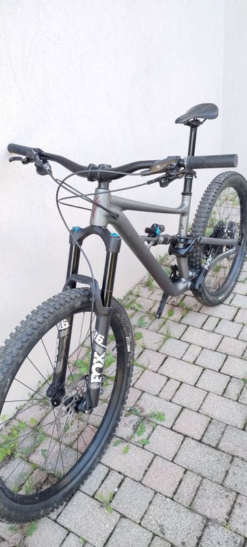 Used Specialized Status 160 2022 2022 Mountainbike, Light Gray, 29 — image 4 of 6