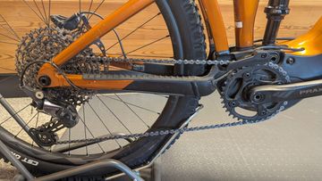 Giant Reign E+ 3, 2022 2022 Mountainbike de segunda mano, Naranja — imagen 4 de 5