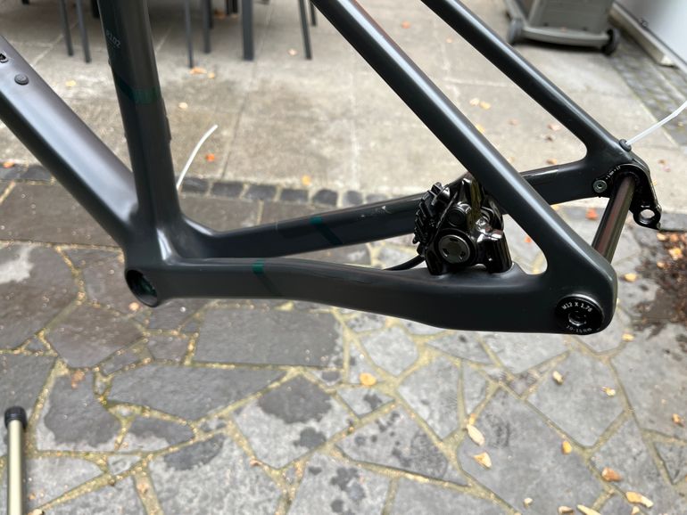 Used Canyon Ultimate CFR Disc Frame And Brake Kit Frameset 2023 Road & Gravel, Black — image 11 of 13