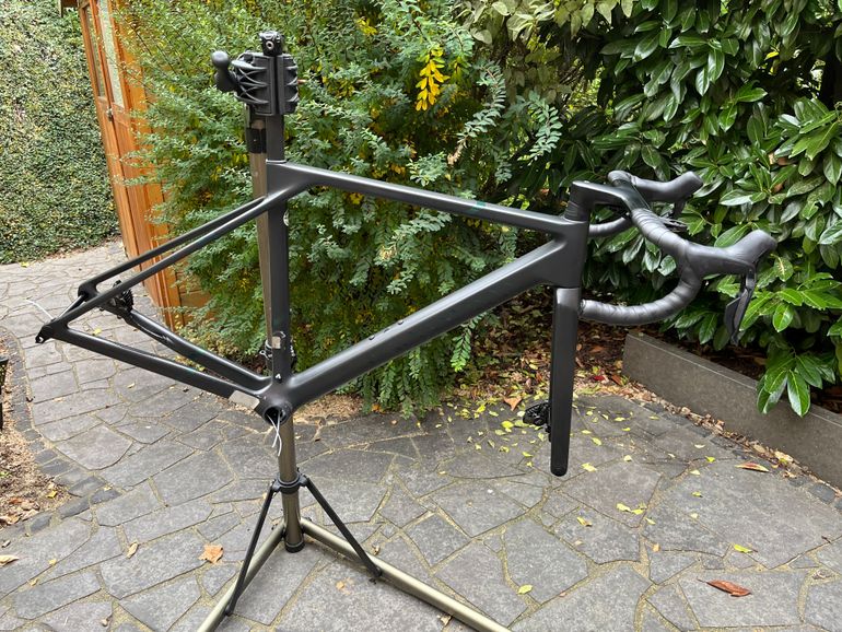 Used Canyon Ultimate CFR Disc Frame And Brake Kit Frameset 2023 Road & Gravel, Black — image 1 of 13