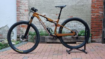 Used Lapierre XRM 8.9 2023 2023 Mountainbike, Orange, 29 — image 1 of 5