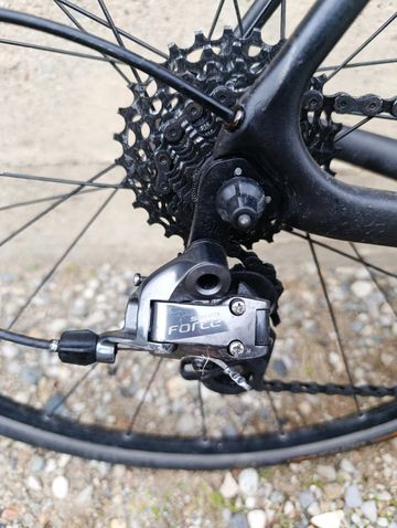 Used Specialized Tarmac SRAM Force 2016 Road & Gravel, Black — image 3 of 10