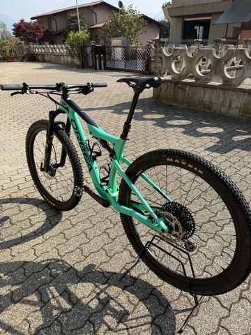Used Orbea OIZ M20 TR 2020 2020 Mountainbike, Green, 29 — image 6 of 8