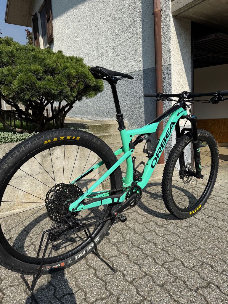 Used Orbea OIZ M20 TR 2020 2020 Mountainbike, Green, 29 — image 8 of 8
