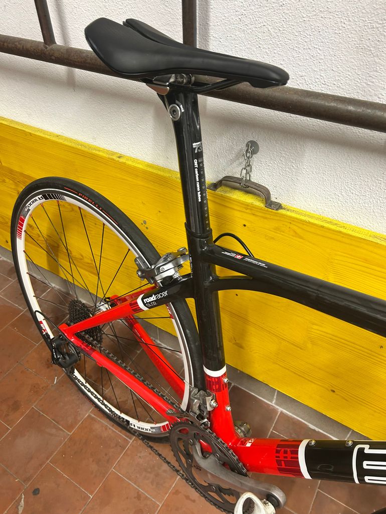 Used BMC Roadracer Sl02 2010 Road & Gravel, Rot — image 6 of 11