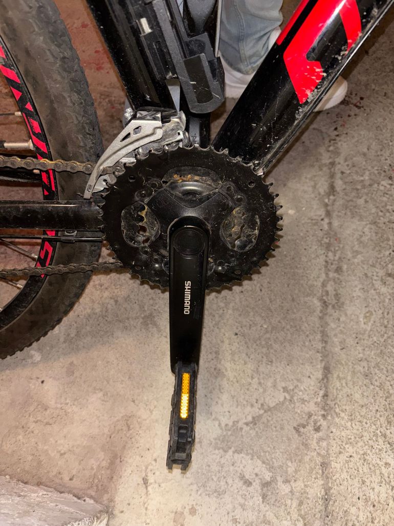 Used Ghost Kato 29 AL 2023 2023 Mountainbike, Red, 29 — image 7 of 13