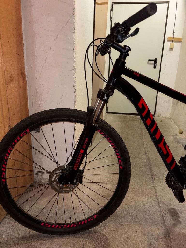 Used Ghost Kato 29 AL 2023 2023 Mountainbike, Red, 29 — image 12 of 13