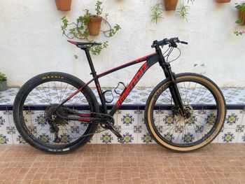 Used Mendiz X10 2019 Mountainbike, Black, 29 — image 1 of 3