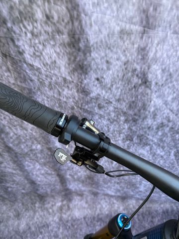 Gebrauchtes Haibike LYKE CF SE 2024 2024 Mountainbike, Blau, 29 — Bild 17 von 24