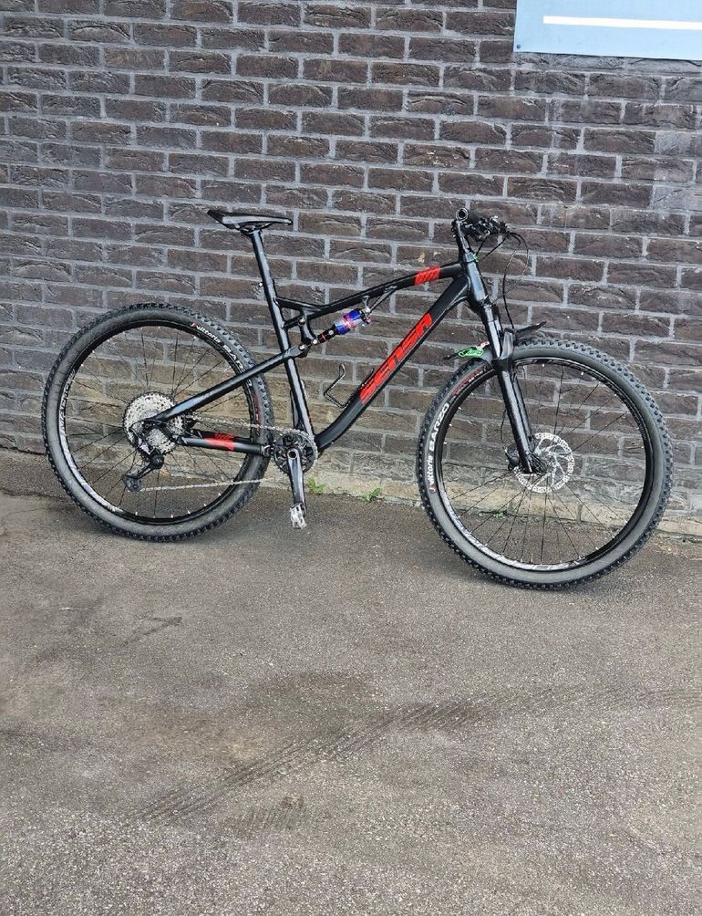 Used Sensa Merano FS Pro 2021 2021 Mountainbike, Black, 29 — image 7 of 7