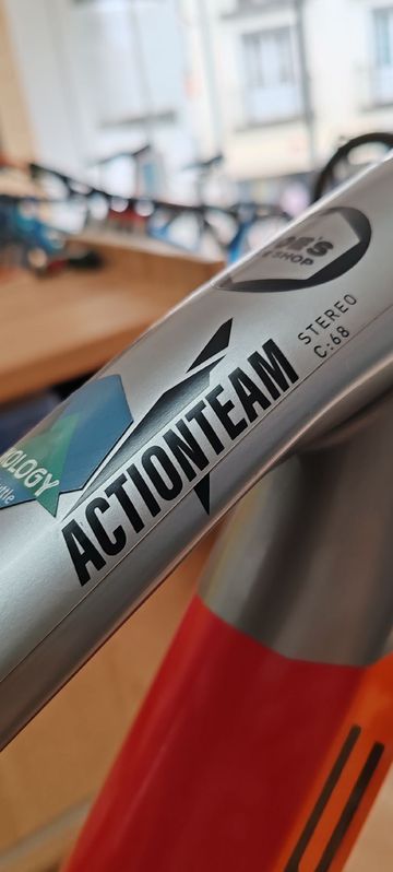 Używany CUBE Stereo SL Action Team 2023 Mountainbike — zdjęcie 3 z 7
