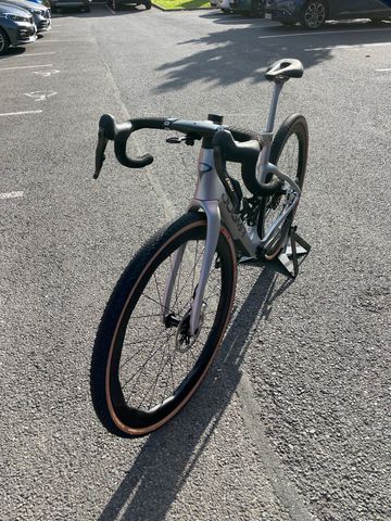 Used Pinarello Dogma GR 2026 Road & Gravel, Light Gray — image 7 of 8