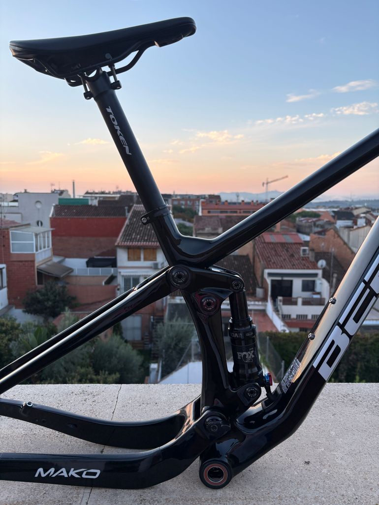 Used Berria Mako 2022 Frameset 2022 Mountainbike, Black — image 3 of 8