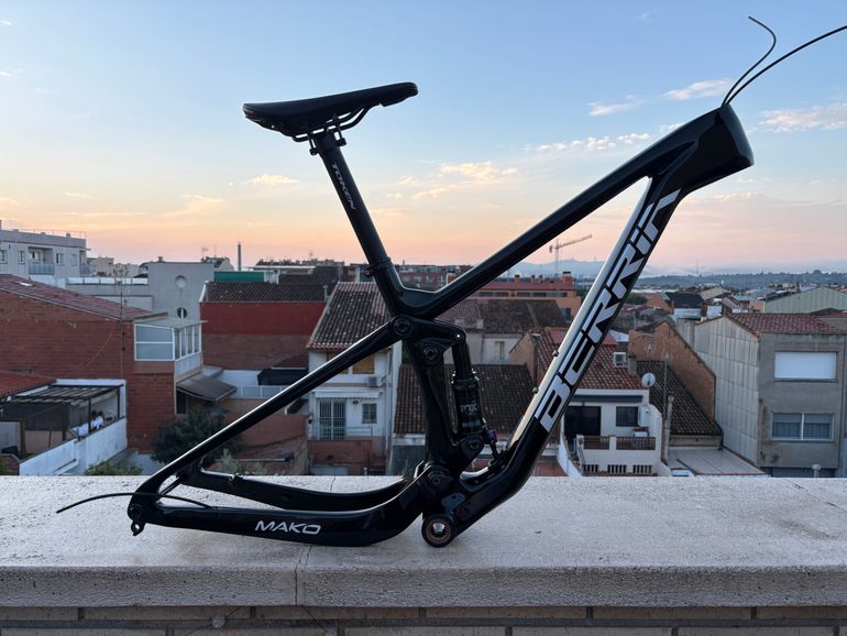 Used Berria Mako 2022 Frameset 2022 Mountainbike, Black — image 4 of 8