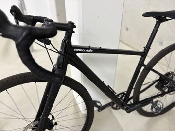 Used Cannondale Topstone 4 2021 2022 Road & Gravel, Black — image 2 of 10