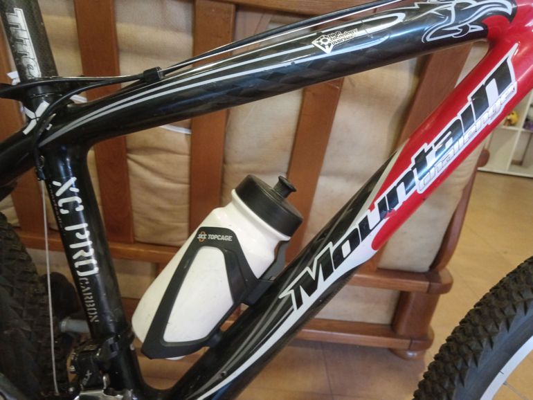 Used RACE MOUNTAIN Carbon X Pro 2018 Mountainbike, Black — image 2 of 5