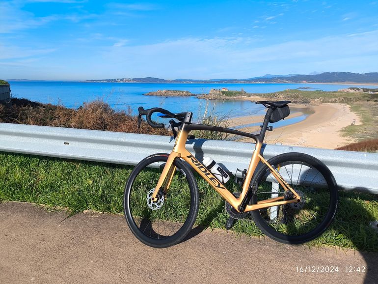 Used Ridley Noah Shimano 105 Di2 2024 Road & Gravel, Black — image 6 of 7