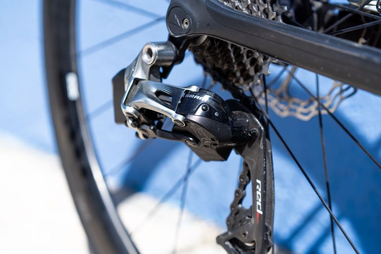 Used Canyon Ultimate CF SLX Disc 9.0 SL 2018 2018 Road & Gravel, Black — image 24 of 24