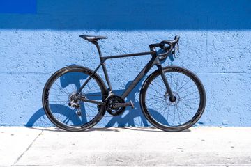 Used Canyon Ultimate CF SLX Disc 9.0 SL 2018 2018 Road & Gravel, Black — image 1 of 24